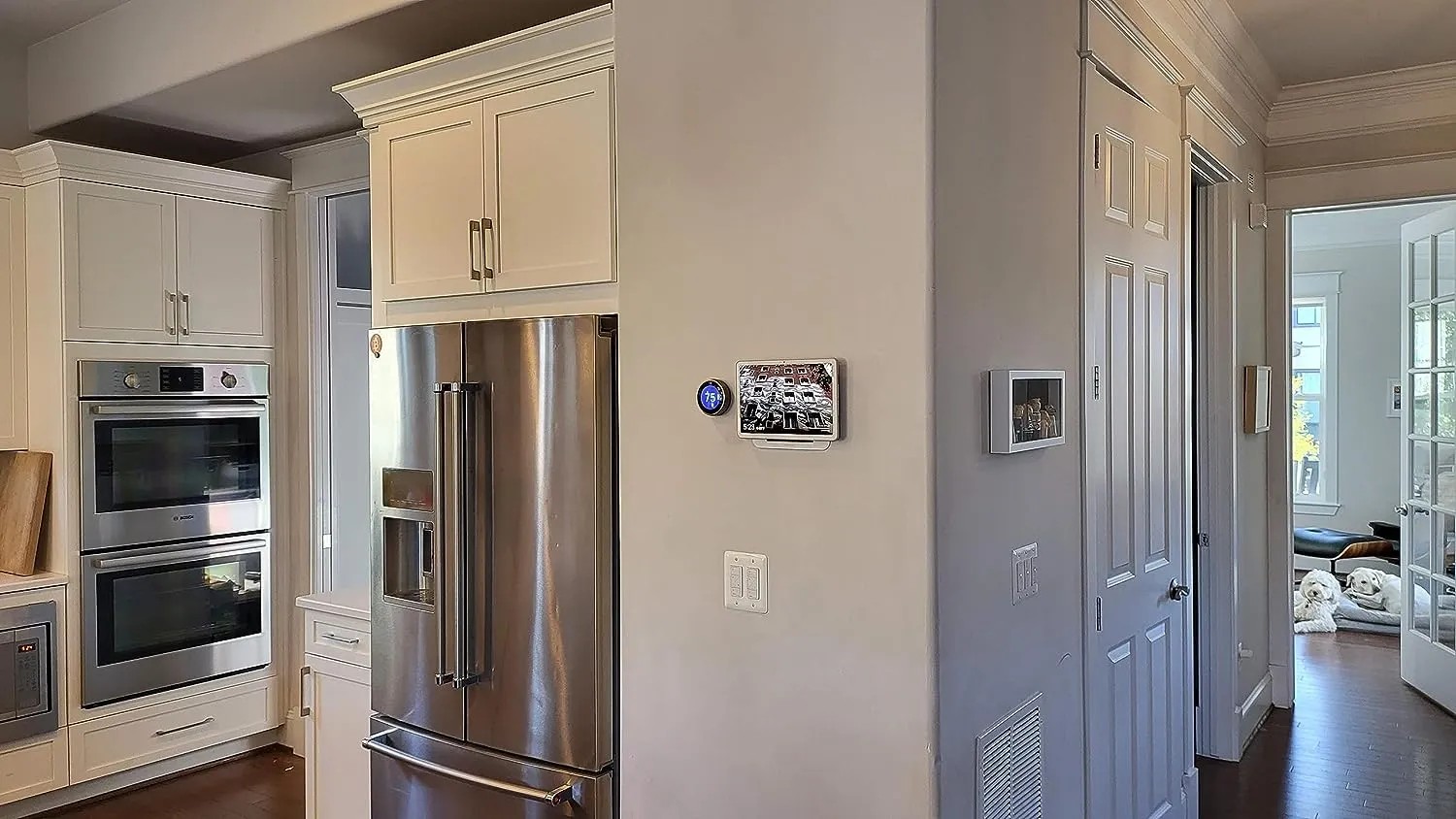Built-in Google Pixel Tablet Wall Mount: The Perfect Smart Home Solution!